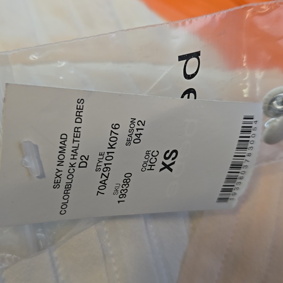 Bebe NWT XS Halter top, colorblocked mini dress - Picture 7 of 10